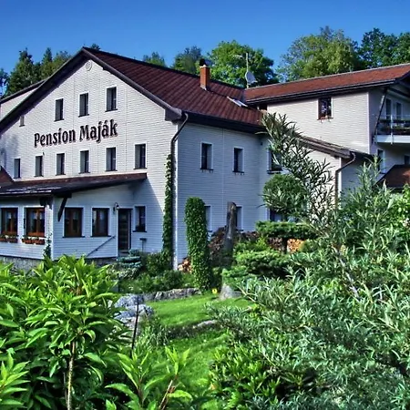 Gasthuis Majak *