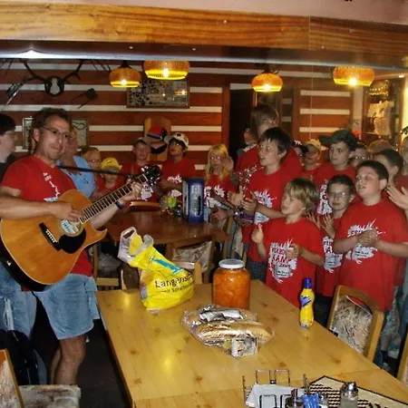 Majak * Lučany nad Nisou